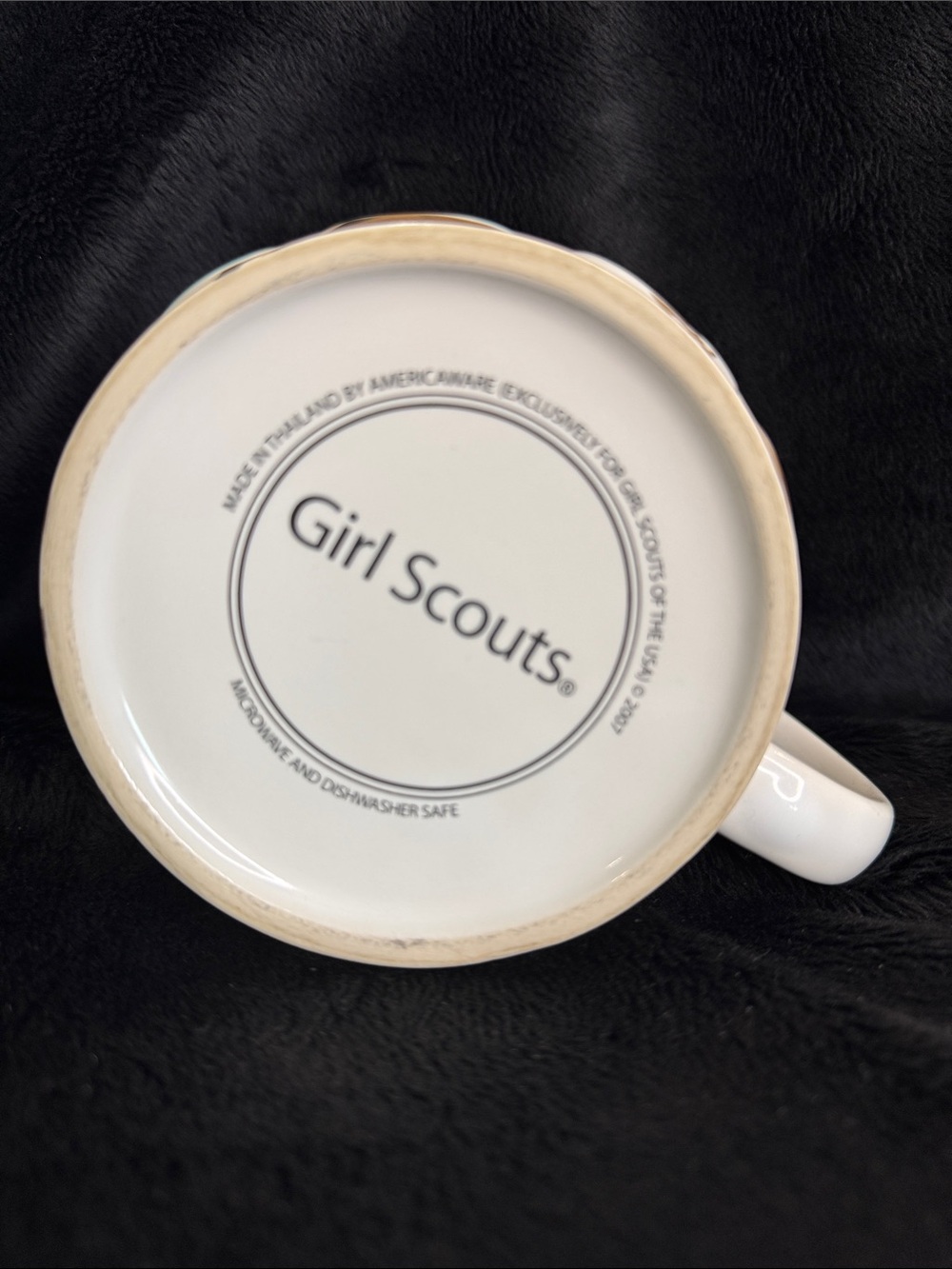 Girl Scouts of the USA Ceramic Mug with Teal Lettering Large Size - Picture 7 of 8